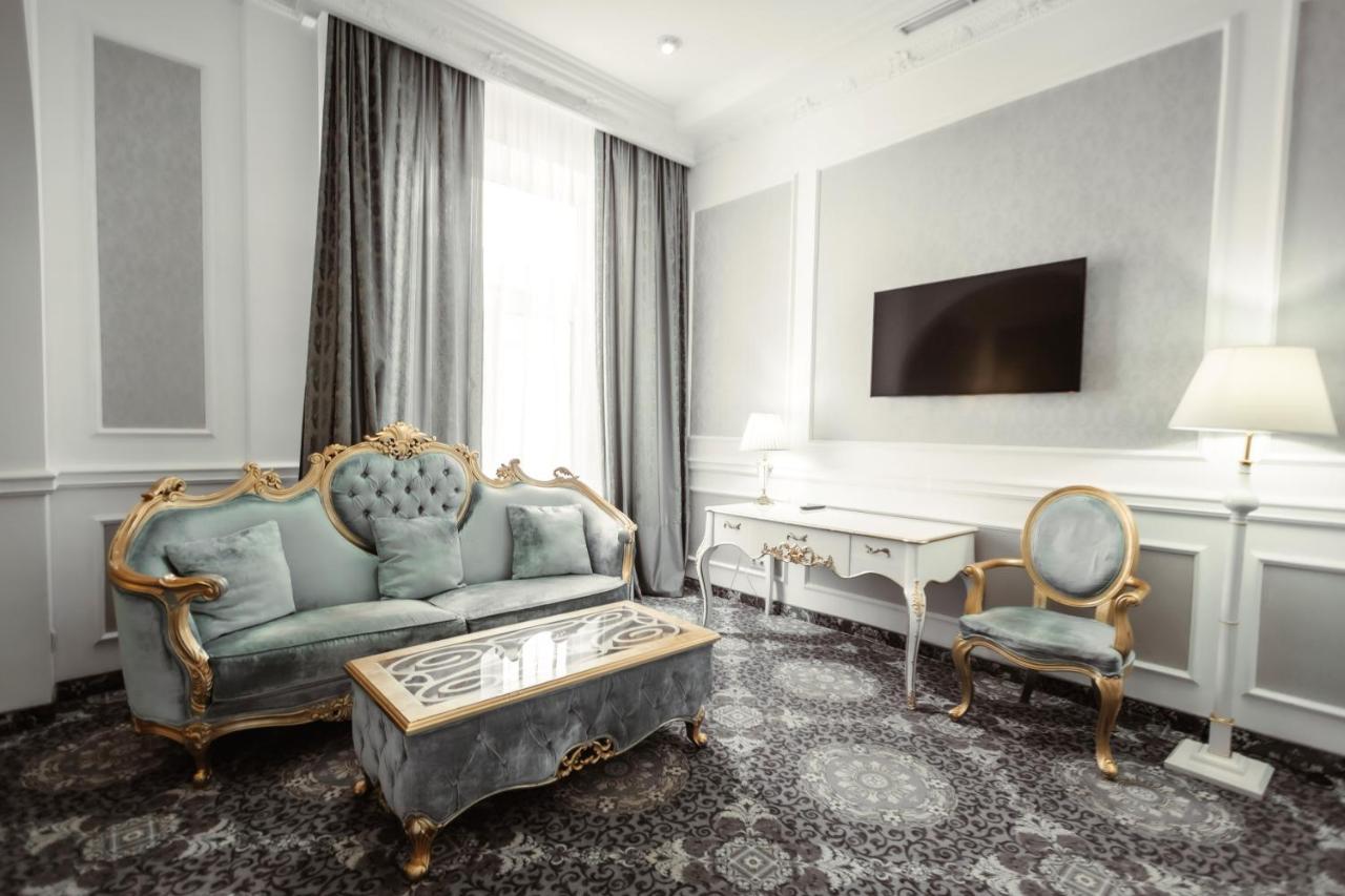 Royal Grand Hotel Kiev Ngoại thất bức ảnh