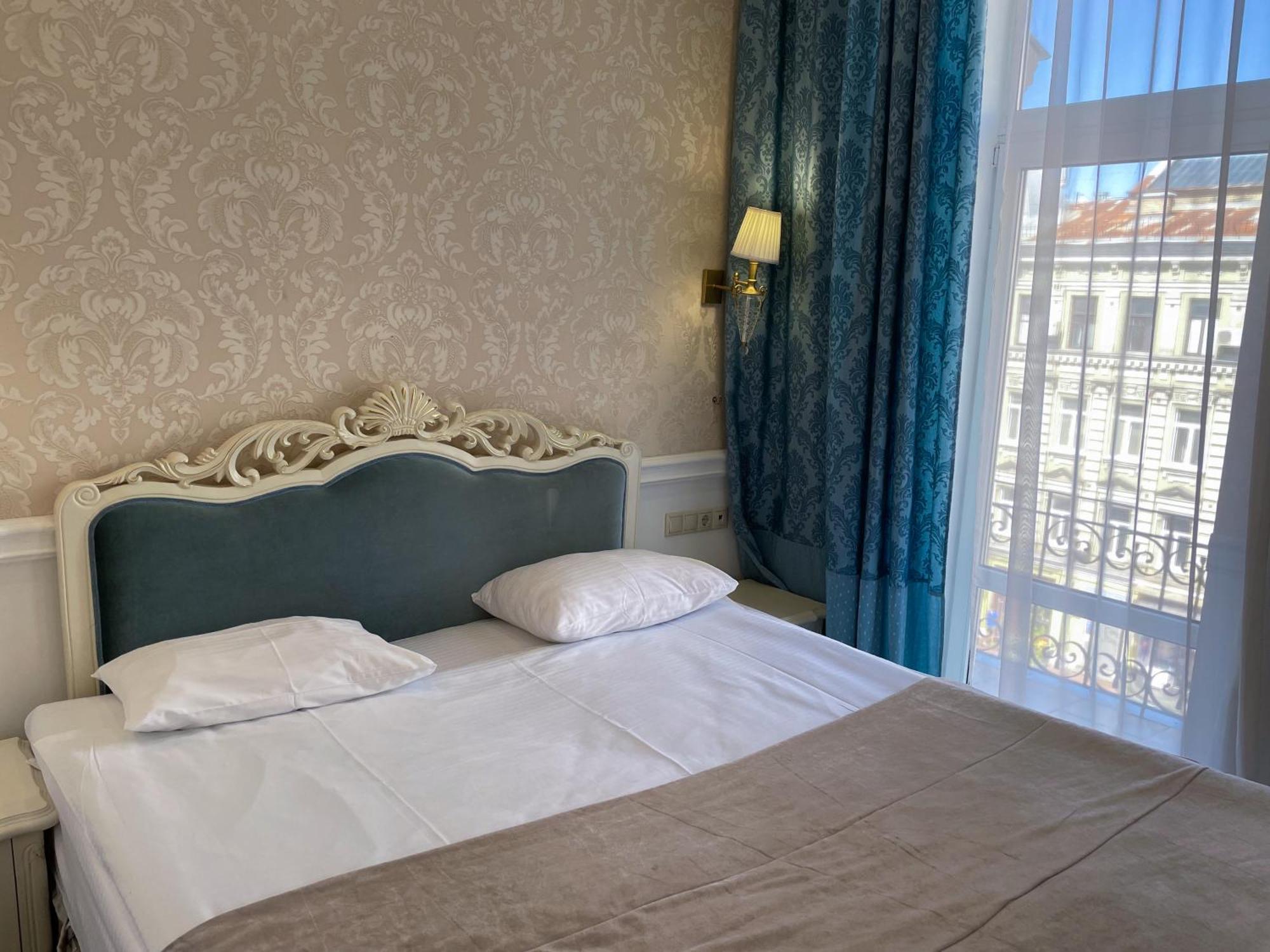 Royal Grand Hotel Kiev Ngoại thất bức ảnh