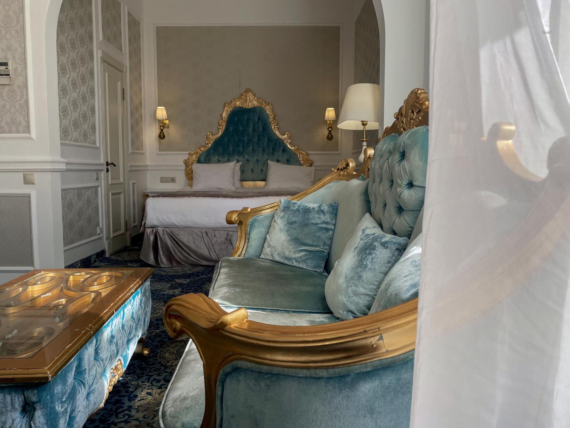 Royal Grand Hotel Kiev Ngoại thất bức ảnh