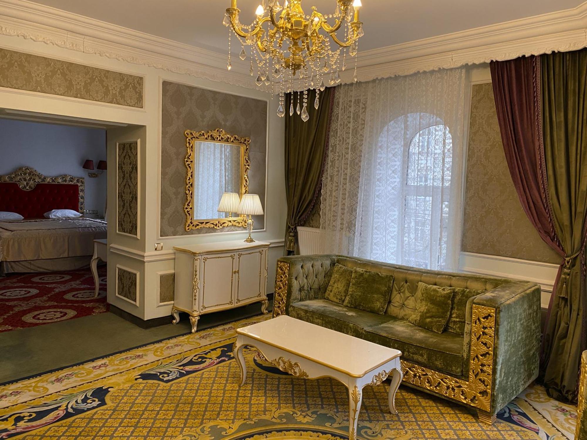 Royal Grand Hotel Kiev Ngoại thất bức ảnh