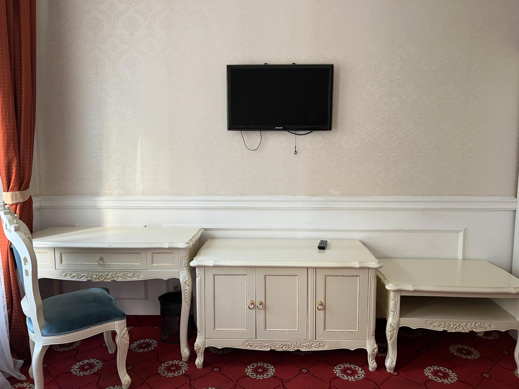 Royal Grand Hotel Kiev Phòng bức ảnh