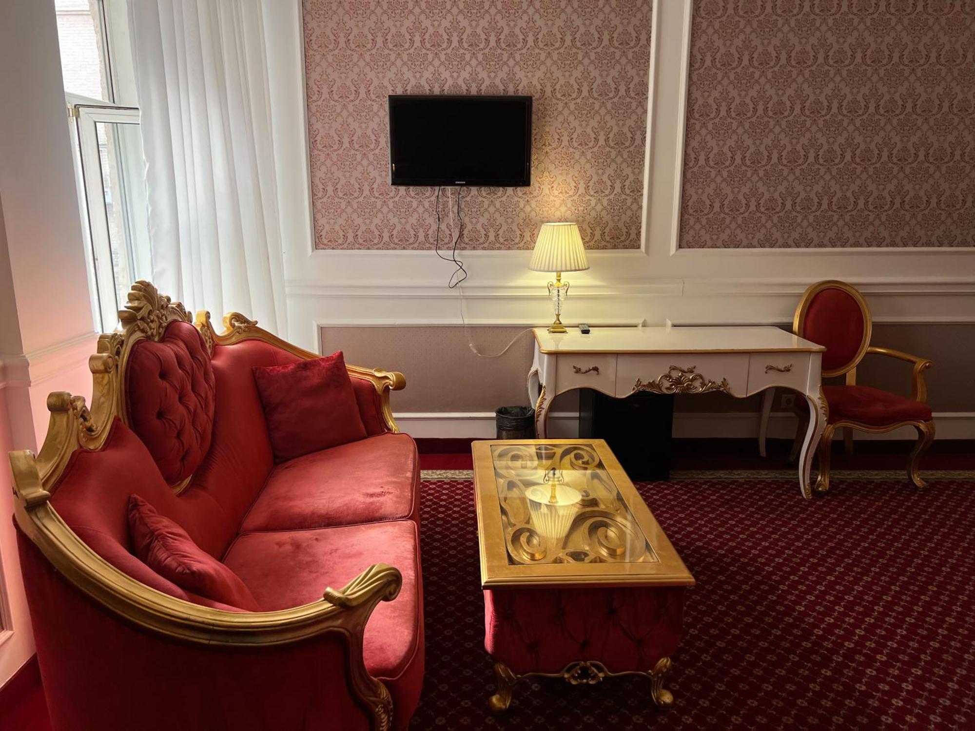 Royal Grand Hotel Kiev Phòng bức ảnh